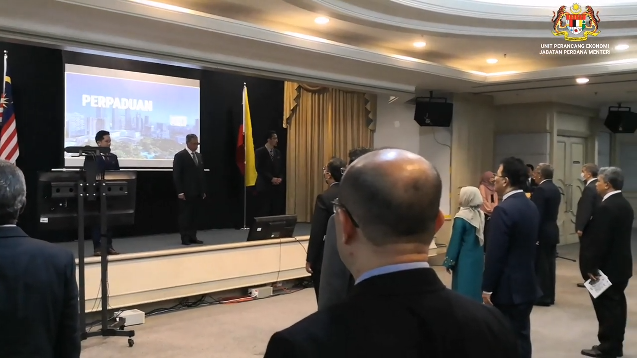 Majlis Perjumpaan YB Menteri di Jabatan Perdana Menteri (Ekonomi) Bersama Warga EPU