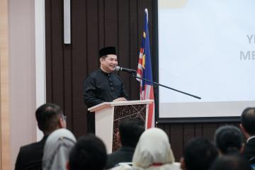 Majlis Perhimpunan Bulanan YB Menteri Ekonomi Bersama Warga Kementerian Dan Pelancaran Program Dekad Bahasa Kebangsaan