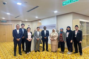  Kunjungan Hormat Kementerian Perdagangan Dan Industri Singapura Ke Kementerian Ekonomi 