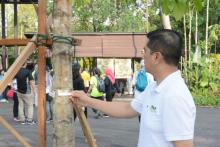 Majlis Lawatan dan Sesi Menanam Pokok sempena Hari Bumi (Earth Day)