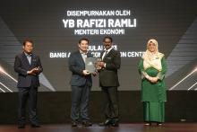 YB Rafizi Ramli, Menteri Ekonomi merasmikan Majlis Anugerah Perkhidmatan Cemerlang (APC) Tahun 2022 dan Jasamu Dikenang Tahun 2023 Kementerian Ekonomi