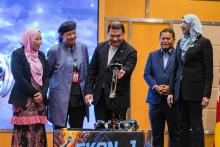 Majlis Perhimpunan Bulanan YB Menteri Ekonomi bersama Warga Kementerian dan peluncuran Value Management Queue Lab (VMQLAB)