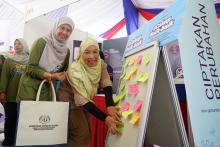 Program Kampung Angkat Madani Dan Moh Berkampung Kek Kuala Pilah Bersama Kementerian Ekonomi 